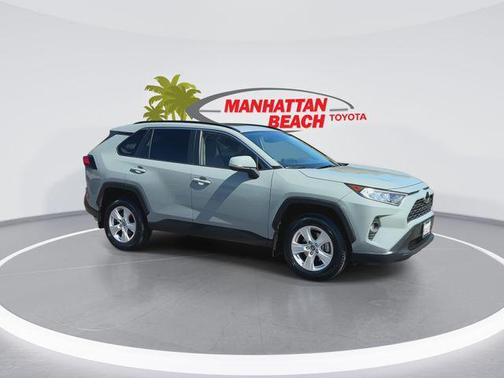 Lunar Rock 2019 Toyota RAV4 XLE