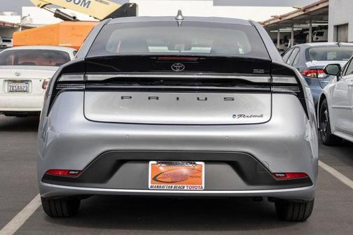 2026 Toyota Prius Plug-In Hybrid SE
