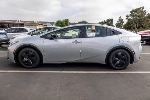 2026 Toyota Prius Plug-In Hybrid SE