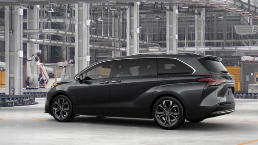 2025 Toyota Sienna Platinum 7 Passenger