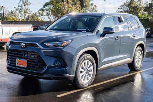 2025 Toyota Grand Highlander Hybrid XLE