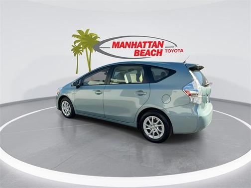 2014 Toyota Prius v Three