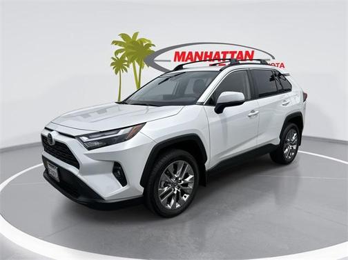2023 Toyota RAV4 XLE Premium