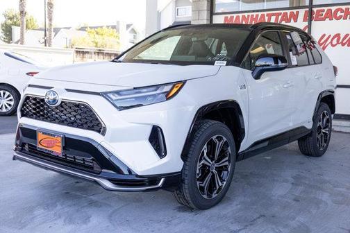 2025 Toyota RAV4 Hybrid SE