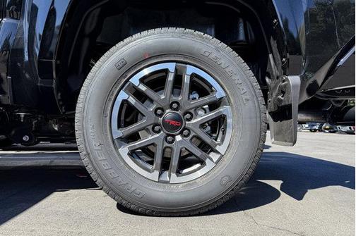 2025 Toyota Tacoma TRD Sport