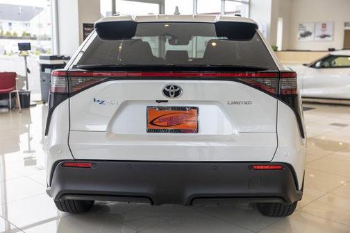 2025 Toyota bZ4X Limited