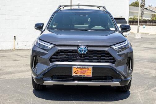 2025 Toyota RAV4 Hybrid SE