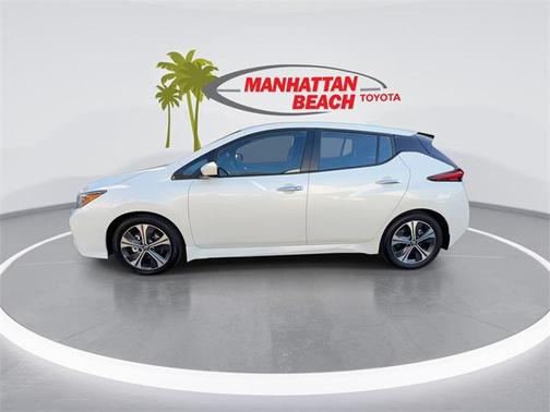 2022 Nissan Leaf SV 40 kWh