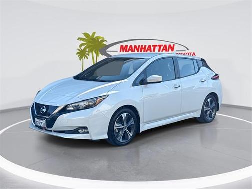 2022 Nissan Leaf SV 40 kWh