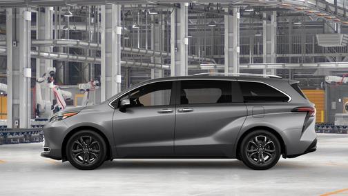 Heavy Metal 2026 Toyota Sienna Platinum