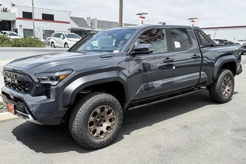 2025 Toyota Tacoma Hybrid Trailhunter
