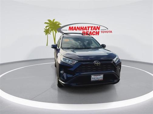 2020 Toyota RAV4 XLE