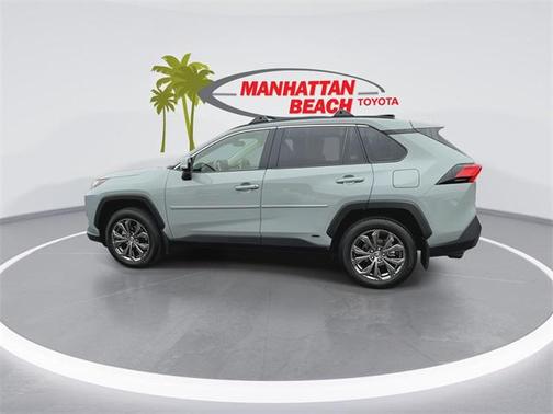 2023 Toyota RAV4 Hybrid XLE Premium