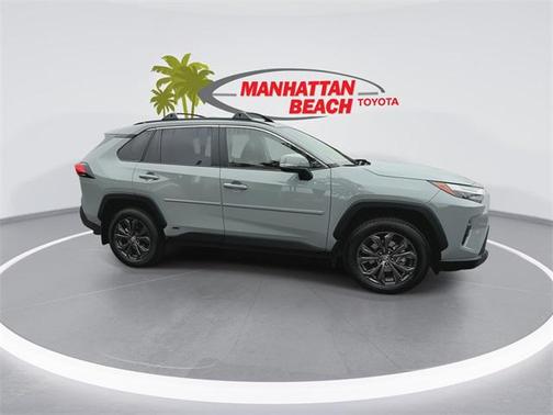 2023 Toyota RAV4 Hybrid XLE Premium