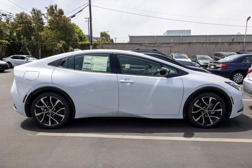 2026 Toyota Prius Plug-In Hybrid XSE