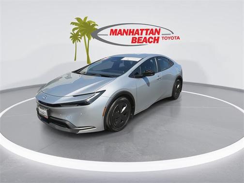 2023 Toyota Prius LE