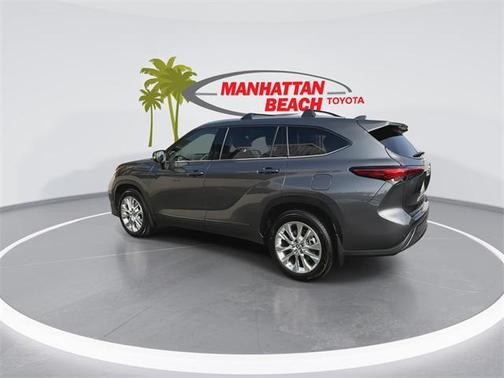 2022 Toyota Highlander Limited