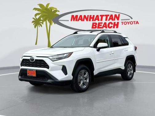 Ice Cap 2024 Toyota RAV4 XLE