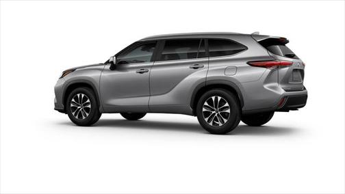 2025 Toyota Highlander XLE