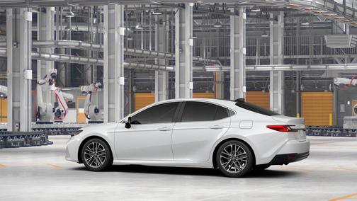 Wind Chill Pearl 2026 Toyota Camry XLE