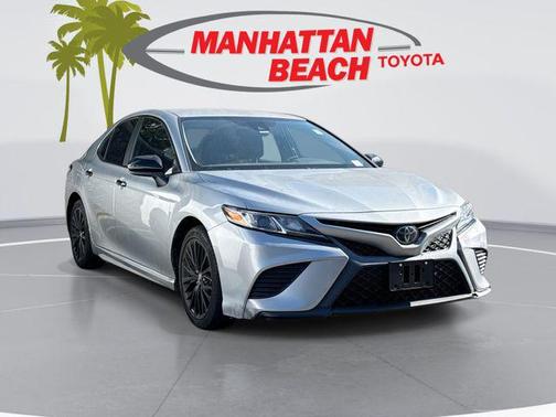 Celestial Silver Metallic 2020 Toyota Camry SE