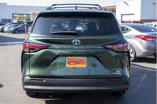 2026 Toyota Sienna LE