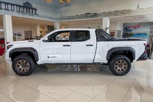 2026 Toyota Tacoma Hybrid Trailhunter