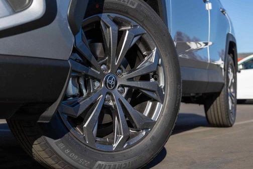 2025 Toyota RAV4 Hybrid XLE Premium