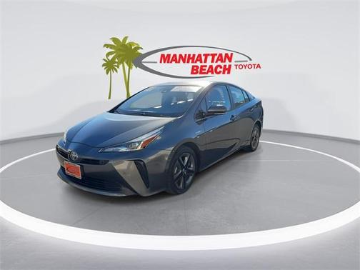 2019 Toyota Prius XLE