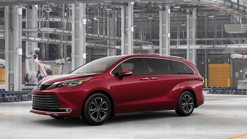 2025 Toyota Sienna Platinum 7 Passenger