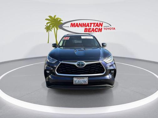 2020 Toyota Highlander Hybrid XLE