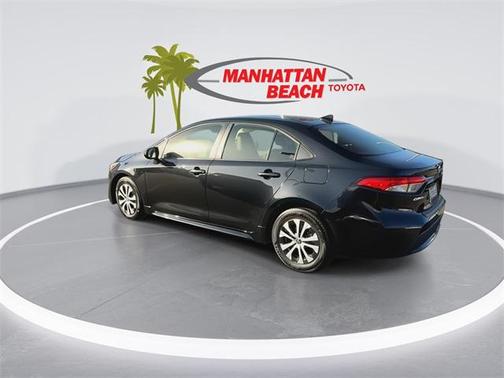 2022 Toyota Corolla Hybrid LE