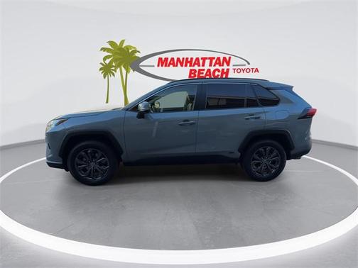 2023 Toyota RAV4 Hybrid XLE Premium