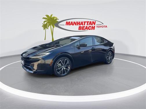 2025 Toyota Prius XLE