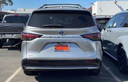 2025 Toyota Sienna Limited