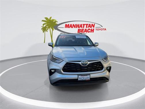 2022 Toyota Highlander Hybrid XLE