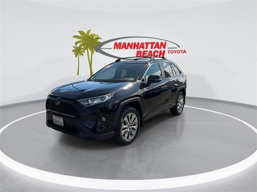 2020 Toyota RAV4 XLE Premium