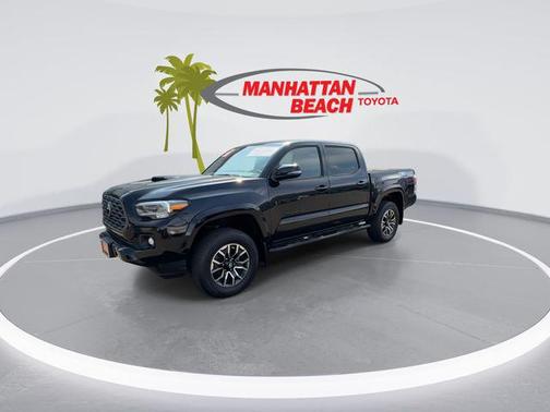 Midnight Black Metallic 2021 Toyota Tacoma TRD Sport