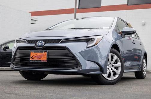 2025 Toyota Corolla Hybrid LE