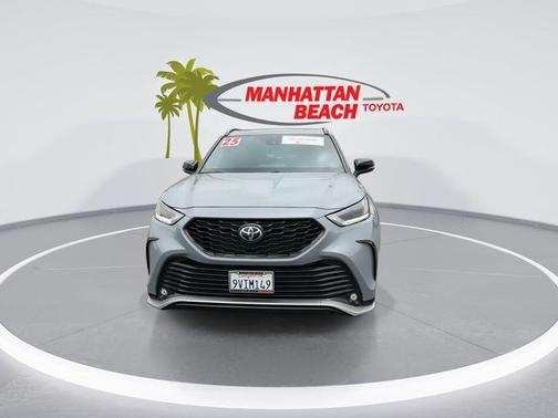 Cement 2025 Toyota Highlander XSE
