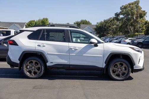 2025 Toyota RAV4 Hybrid Woodland Edition