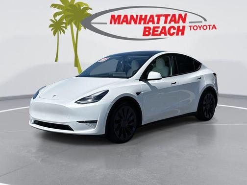 Pearl White Multi-Coat 2023 Tesla Model Y Performance Dual Motor All-Wheel Drive