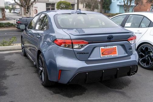 2025 Toyota Corolla Hybrid SE