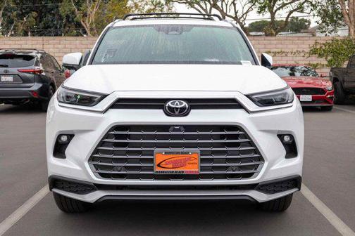 2025 Toyota Grand Highlander Hybrid Limited MAX