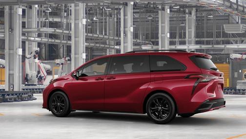 2025 Toyota Sienna XSE 7 Passenger
