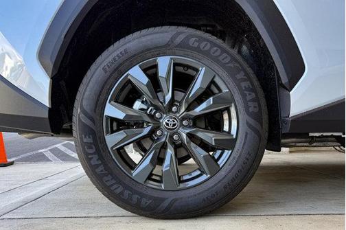 Wind Chill Pearl 2026 Toyota RAV4 XLE Premium