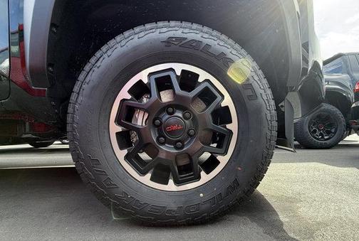2025 Toyota Tacoma TRD Off Road
