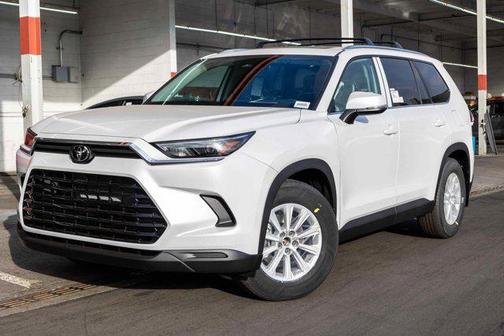 2025 Toyota Grand Highlander Hybrid XLE