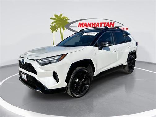 2024 Toyota RAV4 Hybrid SE