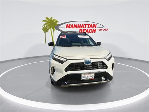 2024 Toyota RAV4 Hybrid SE